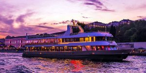 Crusie Istanbul Boat